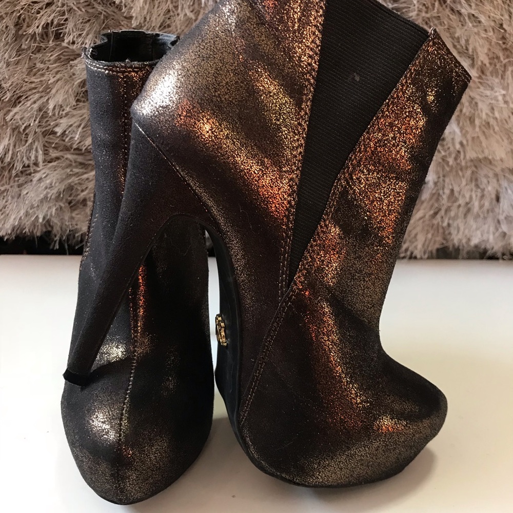🔥 Rock & Republic Heel Booties 🔥
